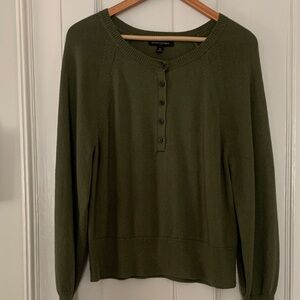 Banana Republic olive green Henley style pullover sweater size medium